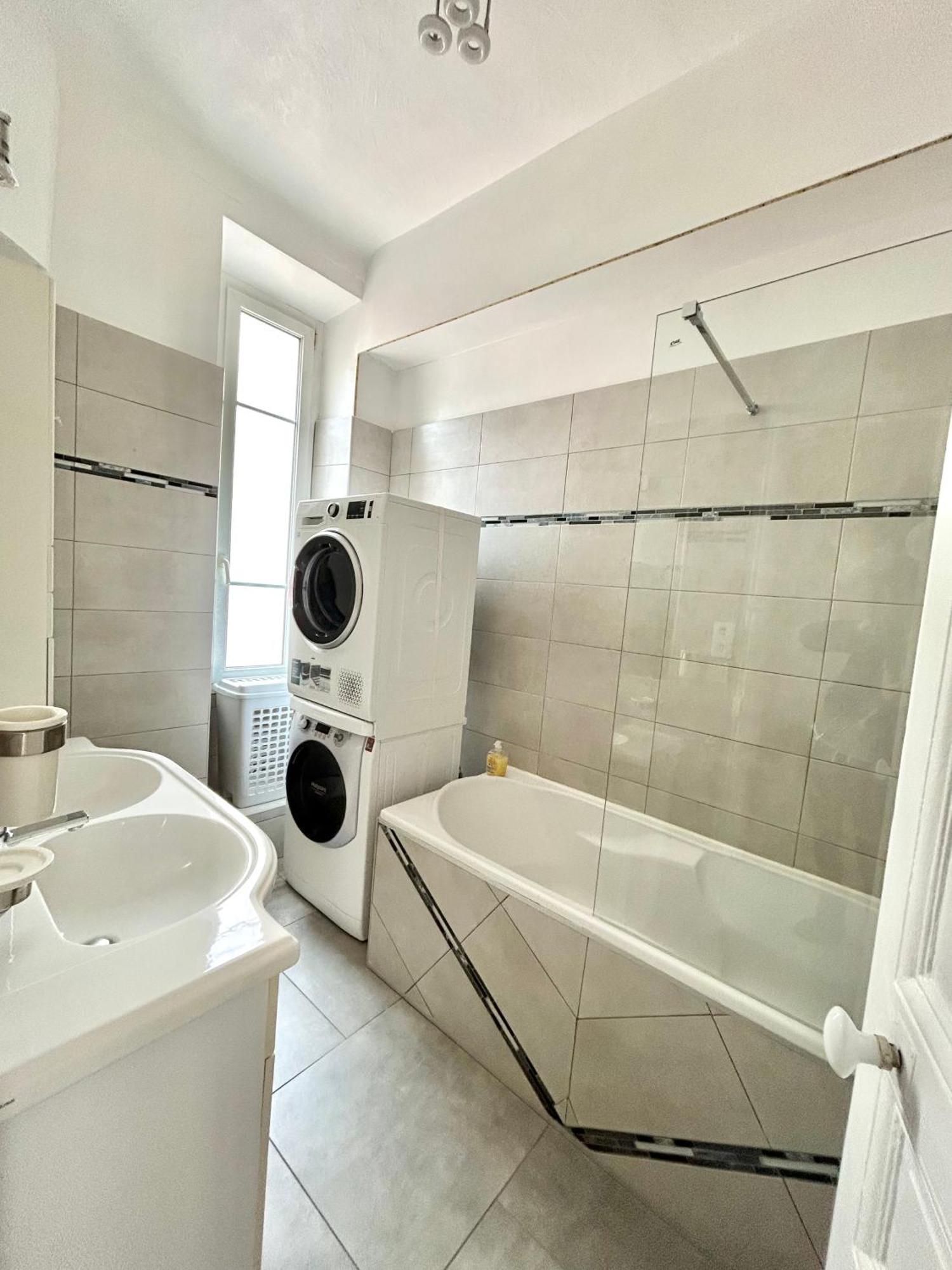 Amiral Courbet Apartment Juan-les-Pins Bagian luar foto