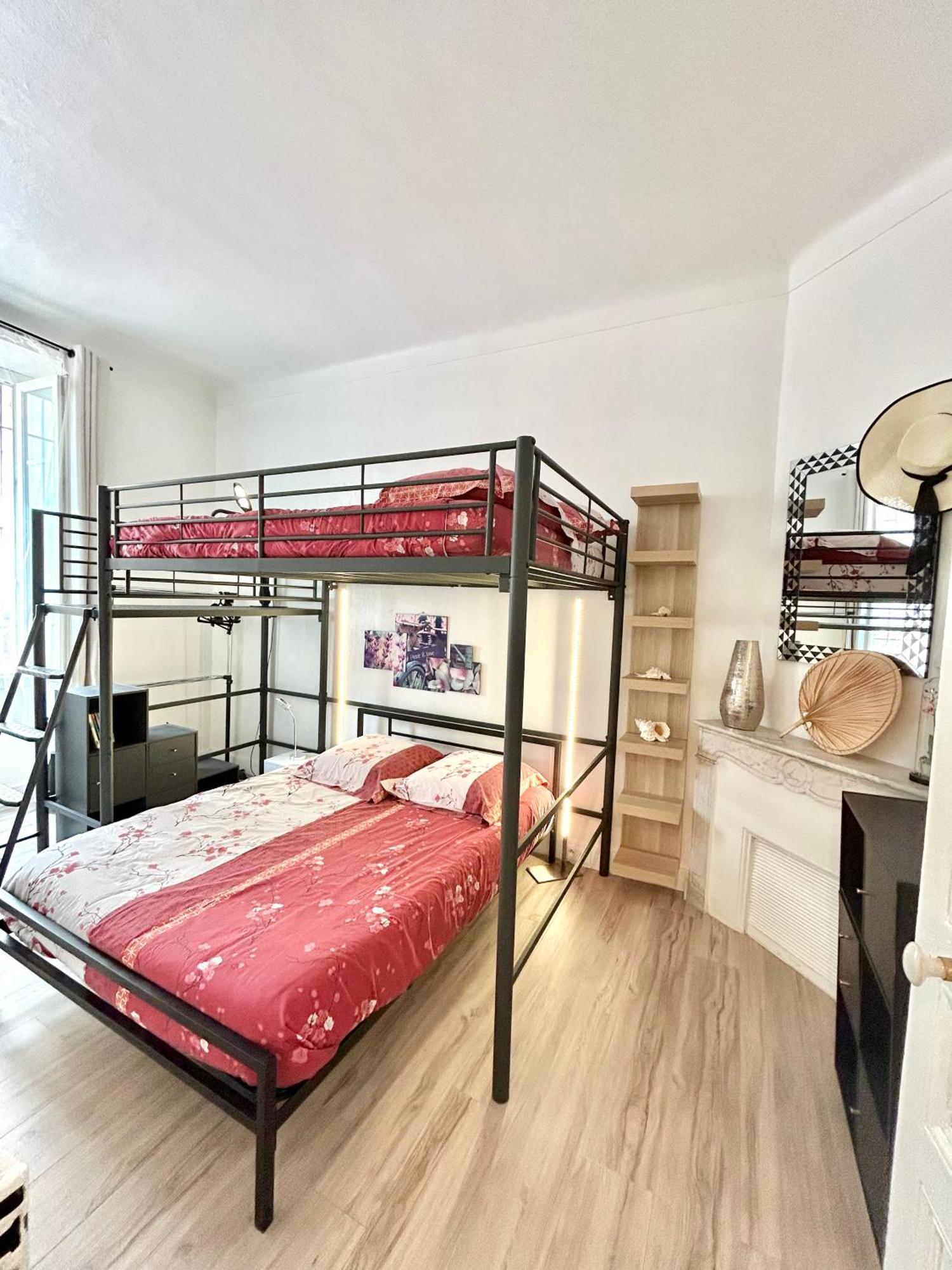 Amiral Courbet Apartment Juan-les-Pins Bagian luar foto