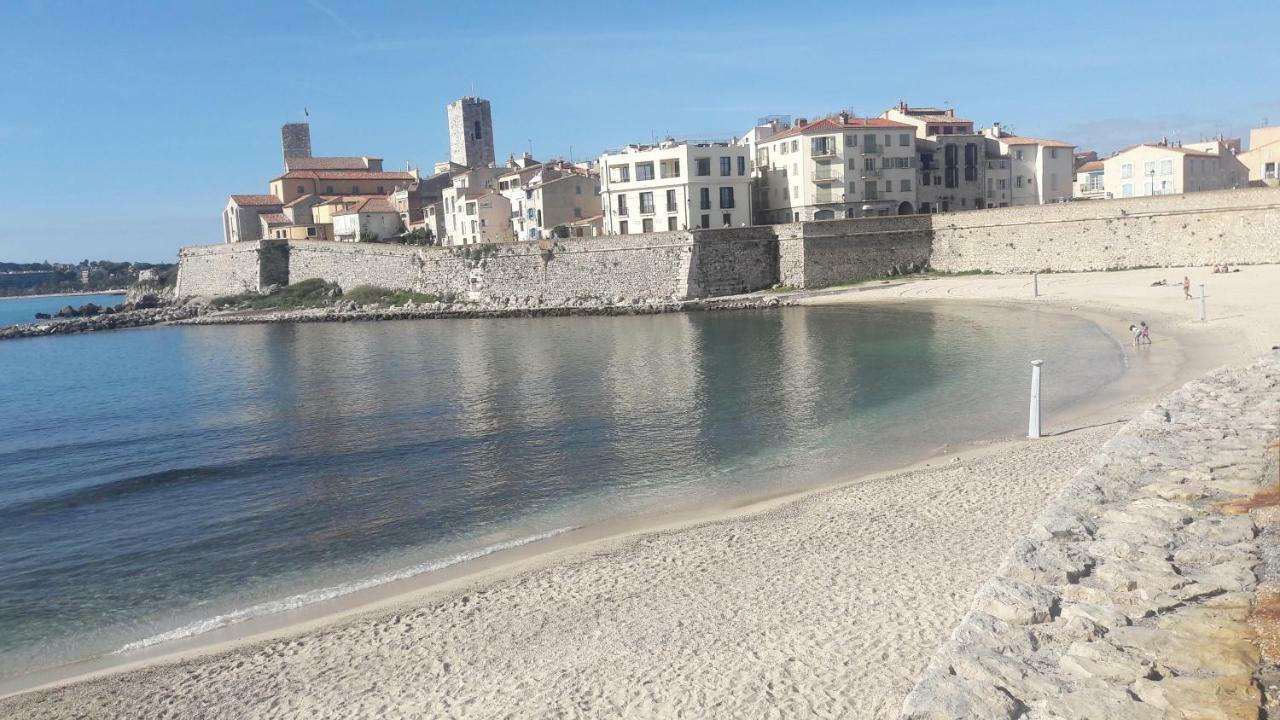 Amiral Courbet Apartment Juan-les-Pins Bagian luar foto